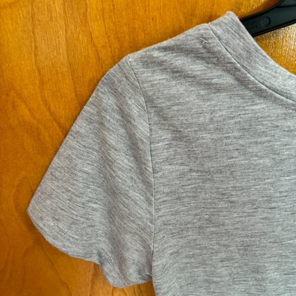 Crave Frame Pearl Pocket Almost Famous Heather Gray Shirt - Picture 9 of 10